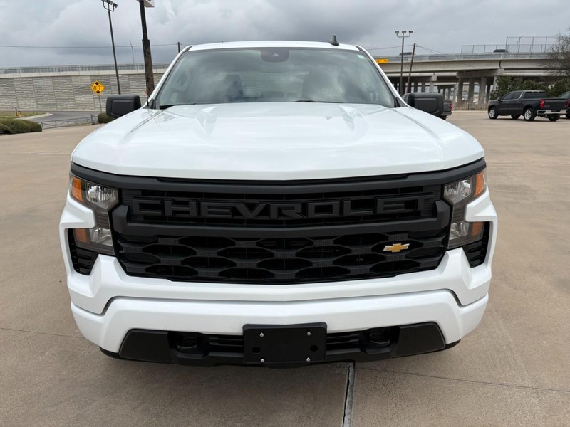 Chevrolet Silverado 1500 Vehicle Full-screen Gallery Image 8