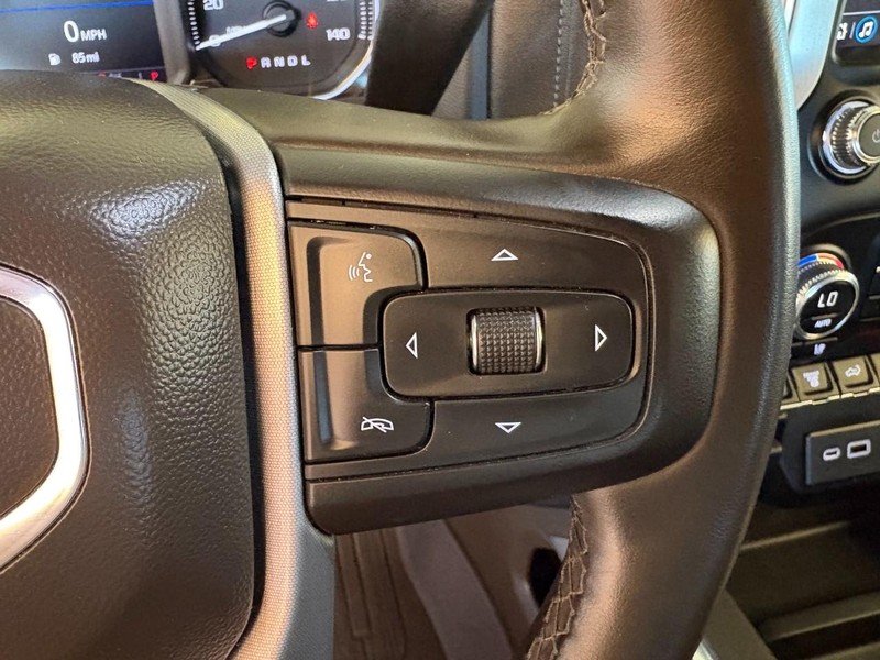 GMC Sierra 2500HD Vehicle Full-screen Gallery Image 27