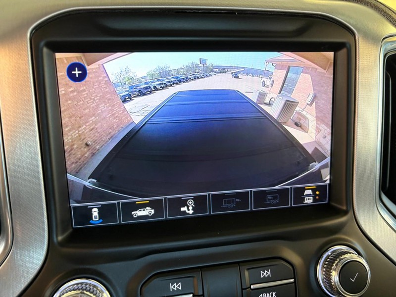 GMC Sierra 2500HD Vehicle Full-screen Gallery Image 33