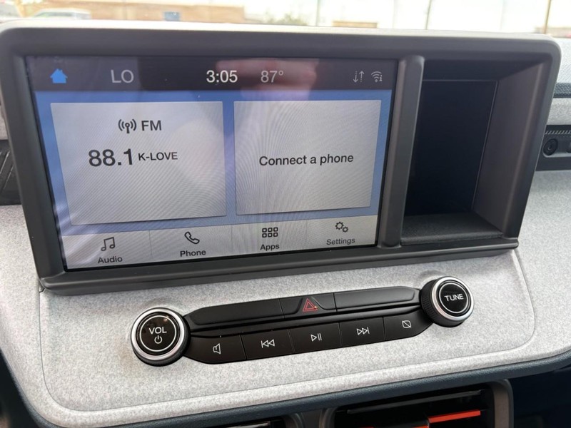 Ford Maverick Vehicle Full-screen Gallery Image 26