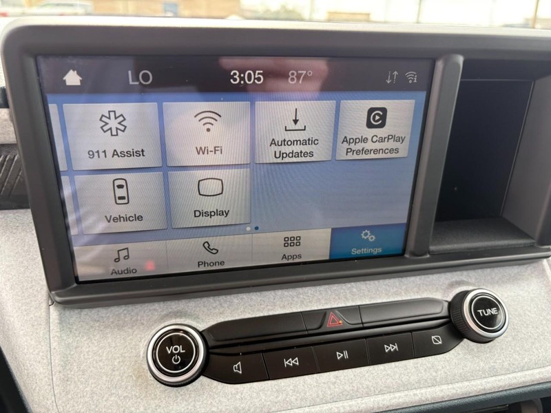 Ford Maverick Vehicle Full-screen Gallery Image 27