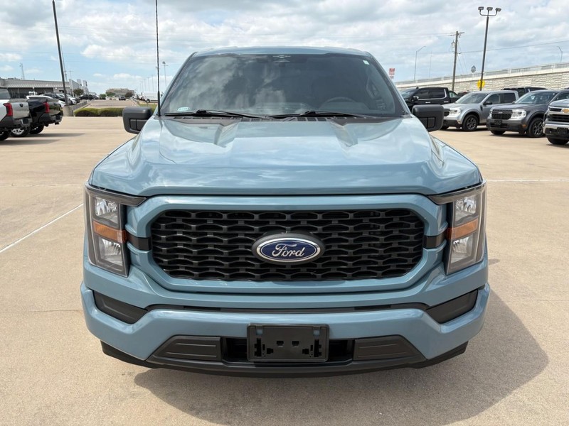 Ford F-150 Vehicle Full-screen Gallery Image 8