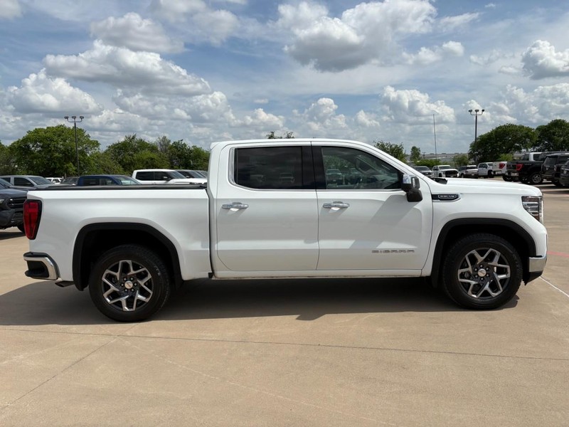 GMC Sierra 1500 Vehicle Full-screen Gallery Image 20