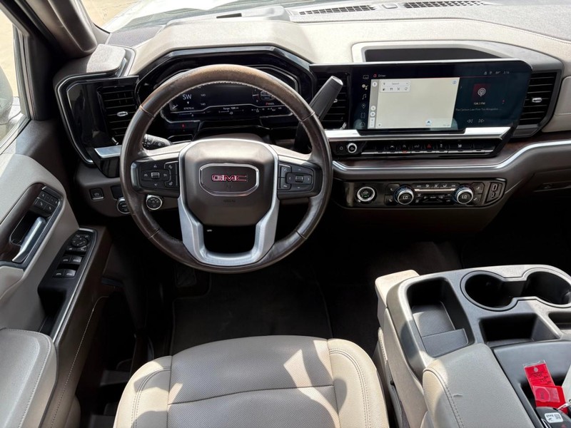 GMC Sierra 1500 Vehicle Full-screen Gallery Image 33