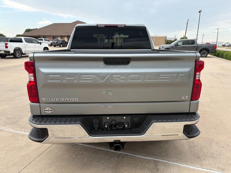 Chevrolet Silverado 1500 Vehicle Full-screen Gallery Image 5