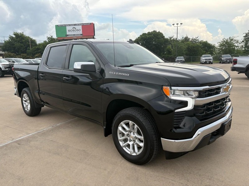 Chevrolet Silverado 1500 Vehicle Full-screen Gallery Image 8