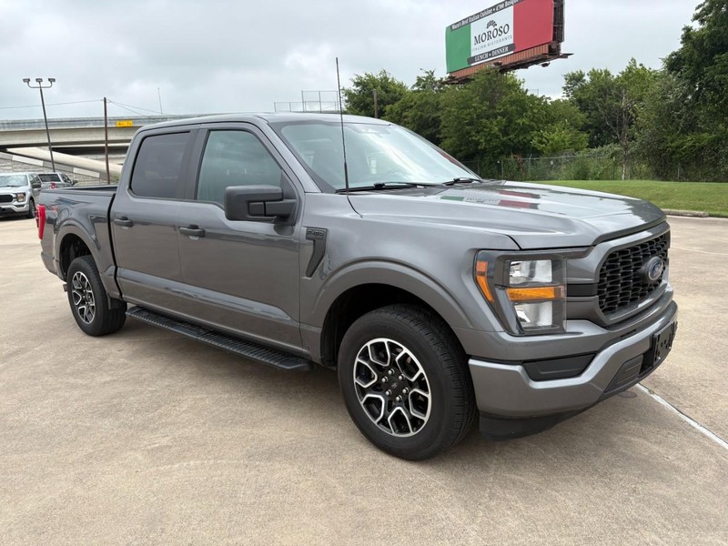 Ford F-150 Vehicle Full-screen Gallery Image 8