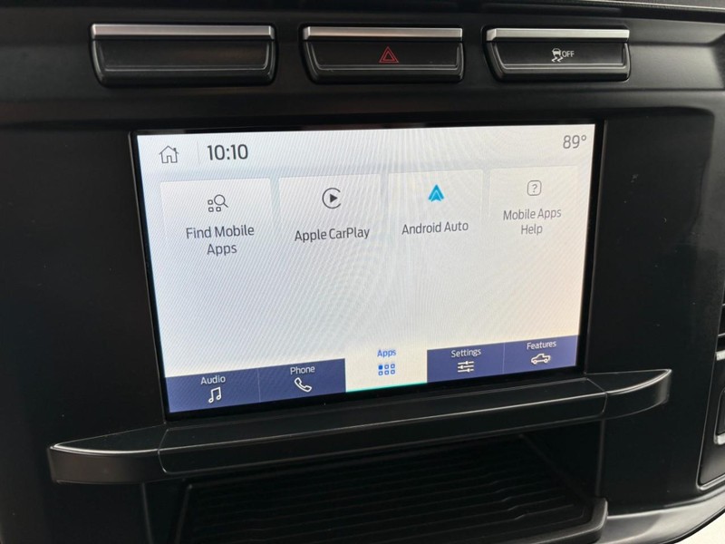 Ford Super Duty F-250 SRW Vehicle Full-screen Gallery Image 27