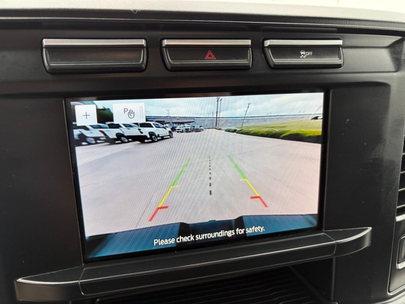 Ford Super Duty F-250 SRW Vehicle Full-screen Gallery Image 28