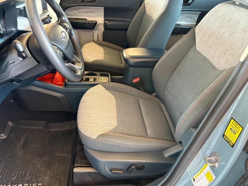 Ford Maverick Vehicle Full-screen Gallery Image 14