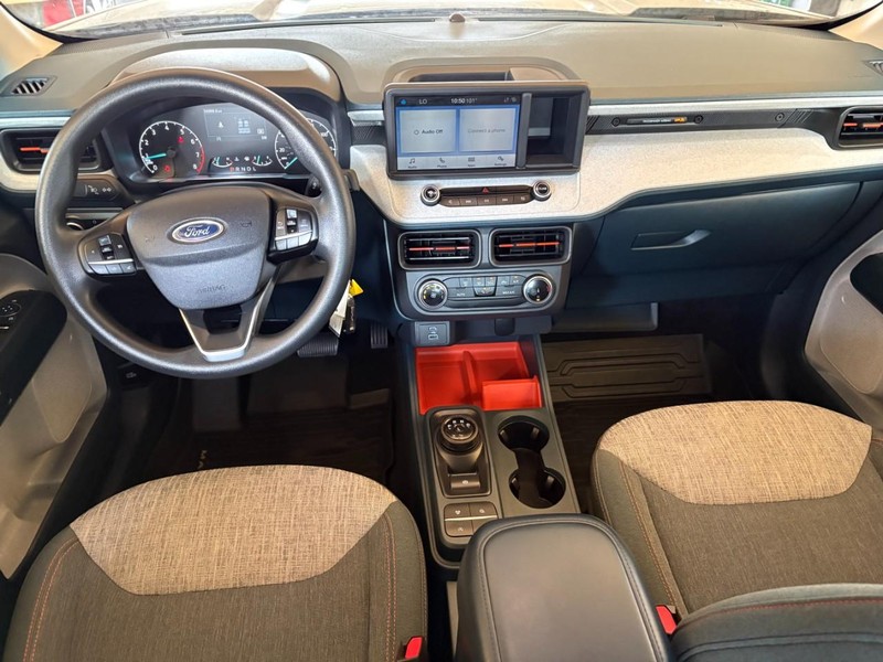 Ford Maverick Vehicle Full-screen Gallery Image 17
