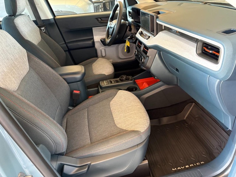 Ford Maverick Vehicle Full-screen Gallery Image 20