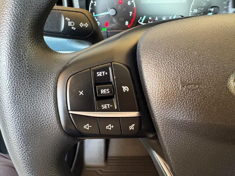 Ford Maverick Vehicle Full-screen Gallery Image 22