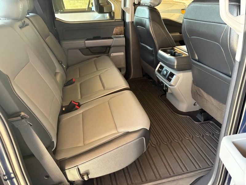 Ford F-150 Vehicle Full-screen Gallery Image 21