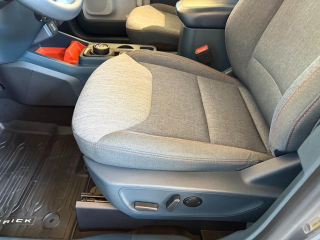 Ford Maverick Vehicle Full-screen Gallery Image 16