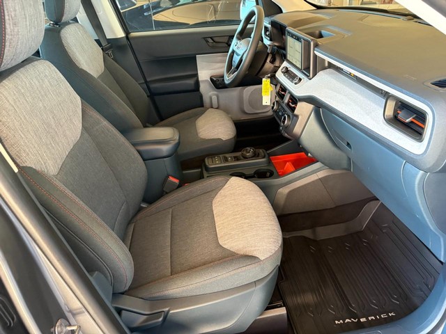 Ford Maverick Vehicle Full-screen Gallery Image 23