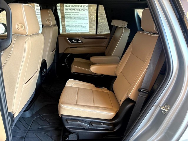 Chevrolet Tahoe Vehicle Full-screen Gallery Image 18