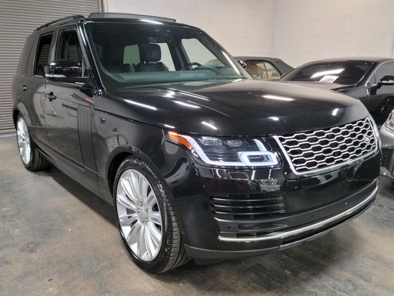 Land Rover Range Rover Supercharged Vehicle Full-screen Gallery Image 15