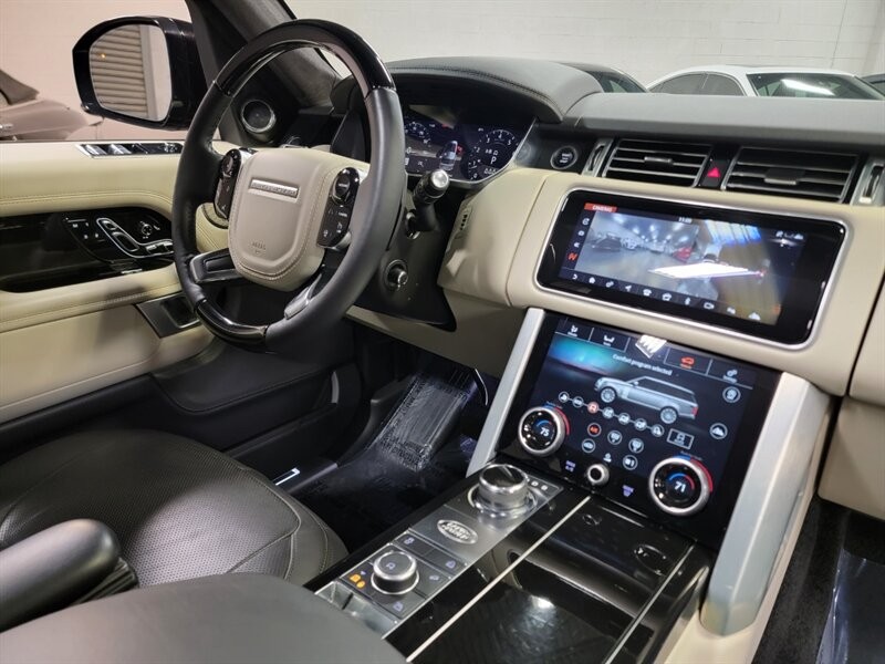 Land Rover Range Rover Supercharged Vehicle Full-screen Gallery Image 49