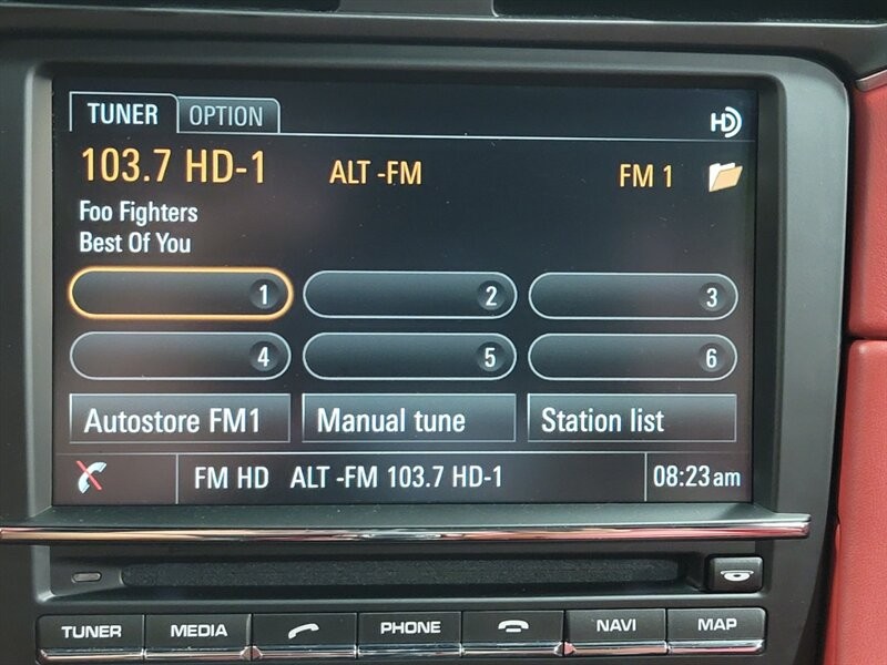 Porsche 911 Turbo Vehicle Full-screen Gallery Image 41