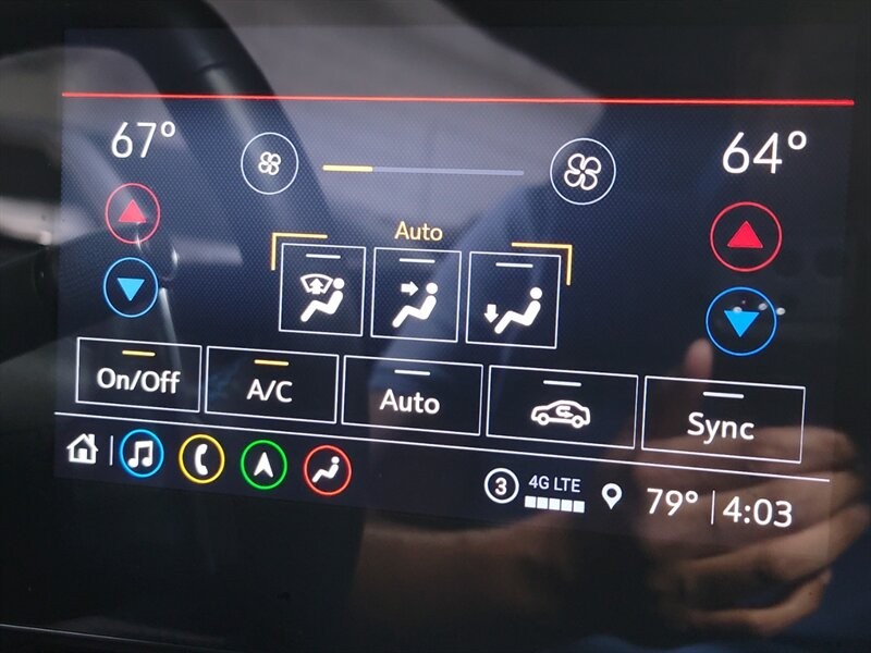 Chevrolet CORVETTE Stingray 3LT Vehicle Full-screen Gallery Image 49