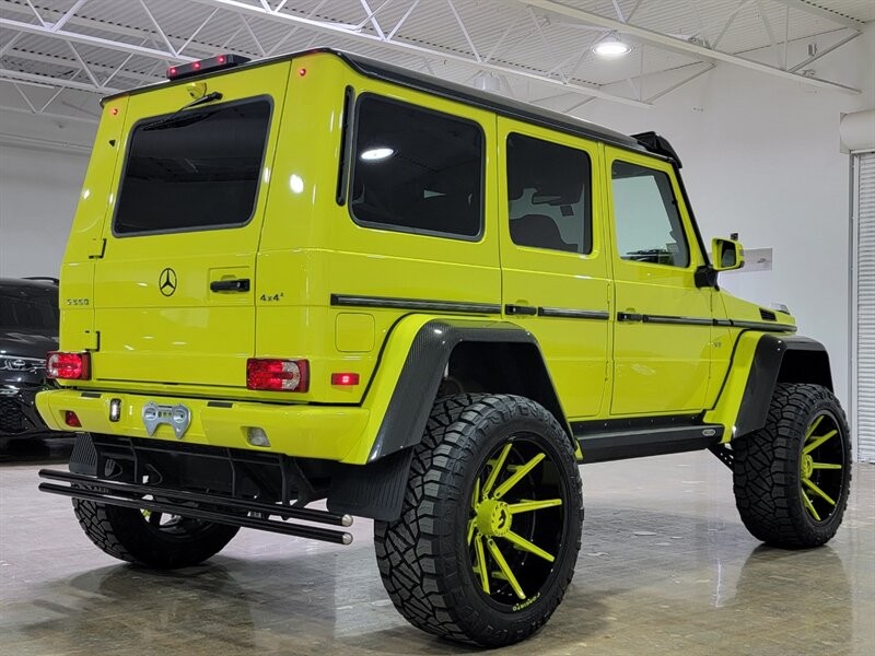 Mercedes-Benz G 550 4x4 Squared Vehicle Full-screen Gallery Image 05
