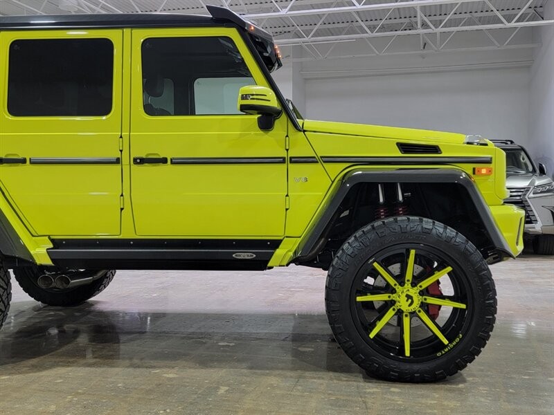 Mercedes-Benz G 550 4x4 Squared Vehicle Full-screen Gallery Image 07