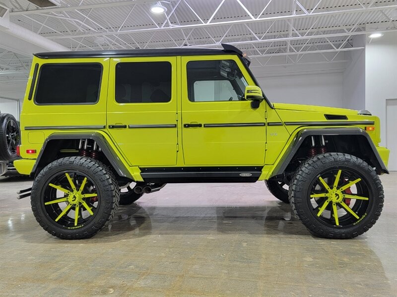 Mercedes-Benz G 550 4x4 Squared Vehicle Full-screen Gallery Image 08