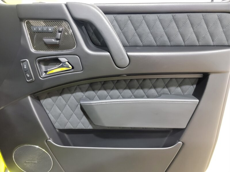 Mercedes-Benz G 550 4x4 Squared Vehicle Full-screen Gallery Image 30