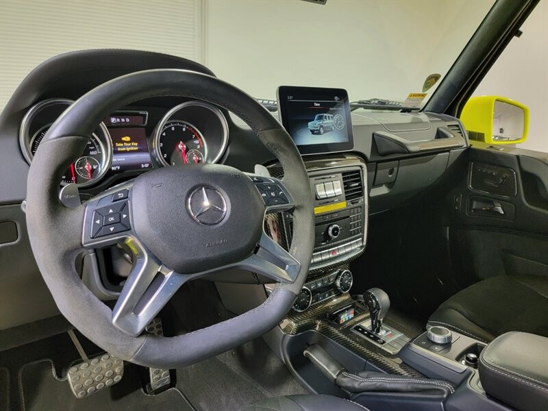Mercedes-Benz G 550 4x4 Squared Vehicle Full-screen Gallery Image 36
