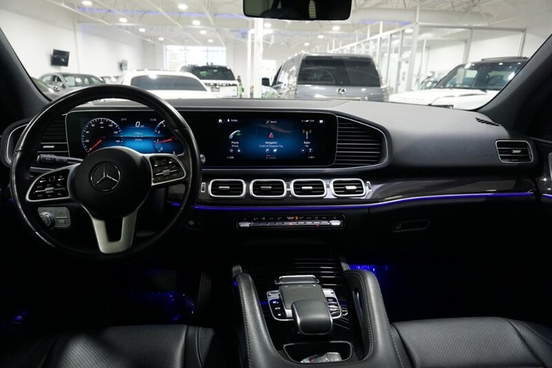 Mercedes-Benz GLE 350 Vehicle Full-screen Gallery Image 40