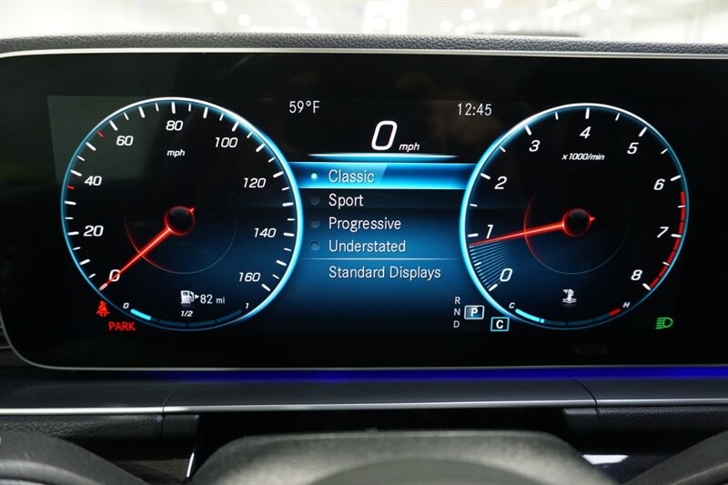 Mercedes-Benz GLE 350 Vehicle Full-screen Gallery Image 49