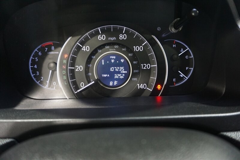 Honda CR-V EX Vehicle Full-screen Gallery Image 25