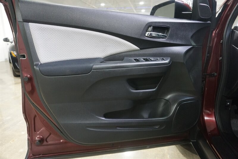 Honda CR-V EX Vehicle Full-screen Gallery Image 27