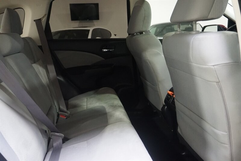 Honda CR-V EX Vehicle Full-screen Gallery Image 34