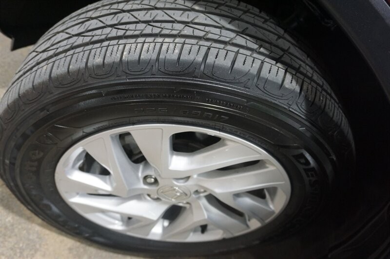 Honda CR-V EX Vehicle Full-screen Gallery Image 42