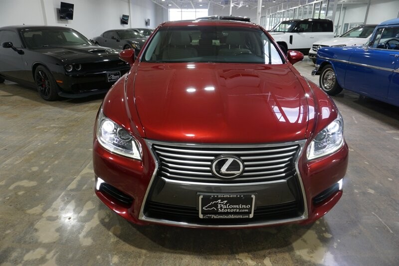 Lexus LS 460 460 Vehicle Full-screen Gallery Image 07