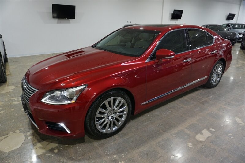 Lexus LS 460 460 Vehicle Full-screen Gallery Image 09