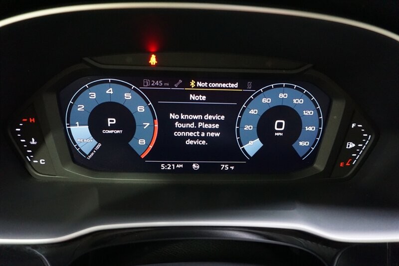 Audi Q3 2.0T quattro Premium Vehicle Full-screen Gallery Image 47