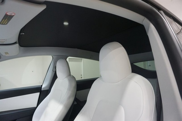 2021 Tesla Model Y Standard Range - Photo 20