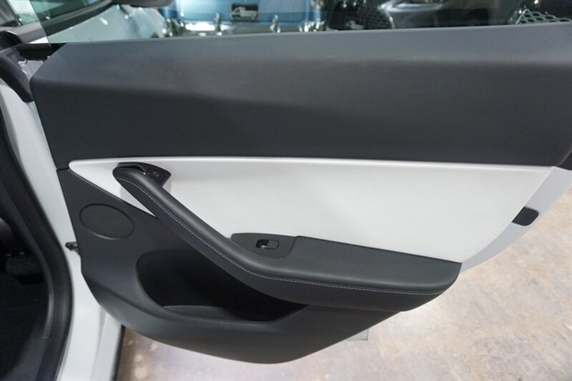 2021 Tesla Model Y Standard Range - Photo 27