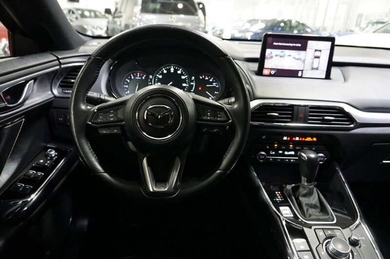 Mazda CX-9 Grand Touring Vehicle Full-screen Gallery Image 42
