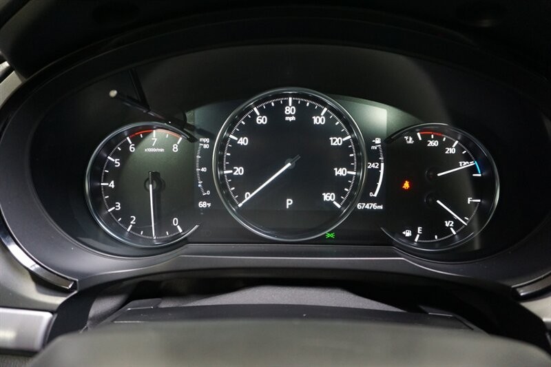 Mazda CX-9 Grand Touring Vehicle Full-screen Gallery Image 47