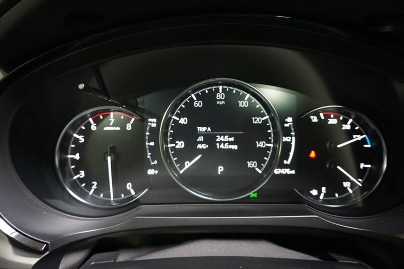 Mazda CX-9 Grand Touring Vehicle Full-screen Gallery Image 48