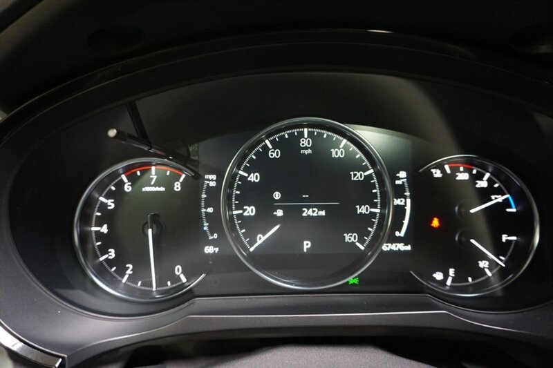 Mazda CX-9 Grand Touring Vehicle Full-screen Gallery Image 50