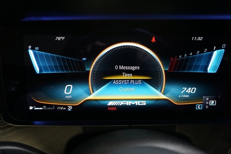 Mercedes-Benz AMG GT 63 Vehicle Full-screen Gallery Image 46