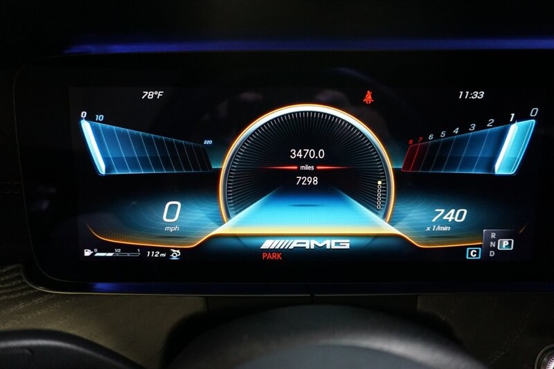 Mercedes-Benz AMG GT 63 Vehicle Full-screen Gallery Image 50