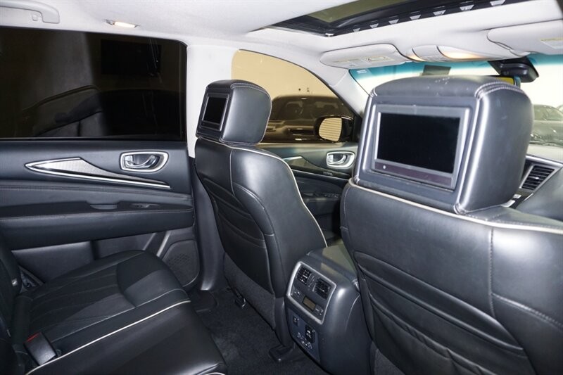 INFINITI QX60 Vehicle Full-screen Gallery Image 32