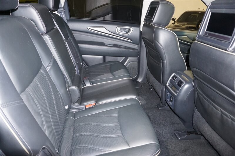 INFINITI QX60 Vehicle Full-screen Gallery Image 34