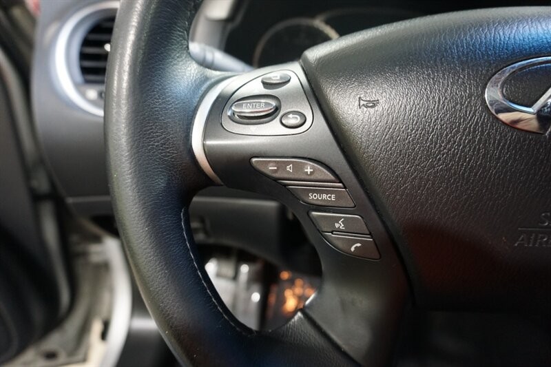 INFINITI QX60 Vehicle Full-screen Gallery Image 46